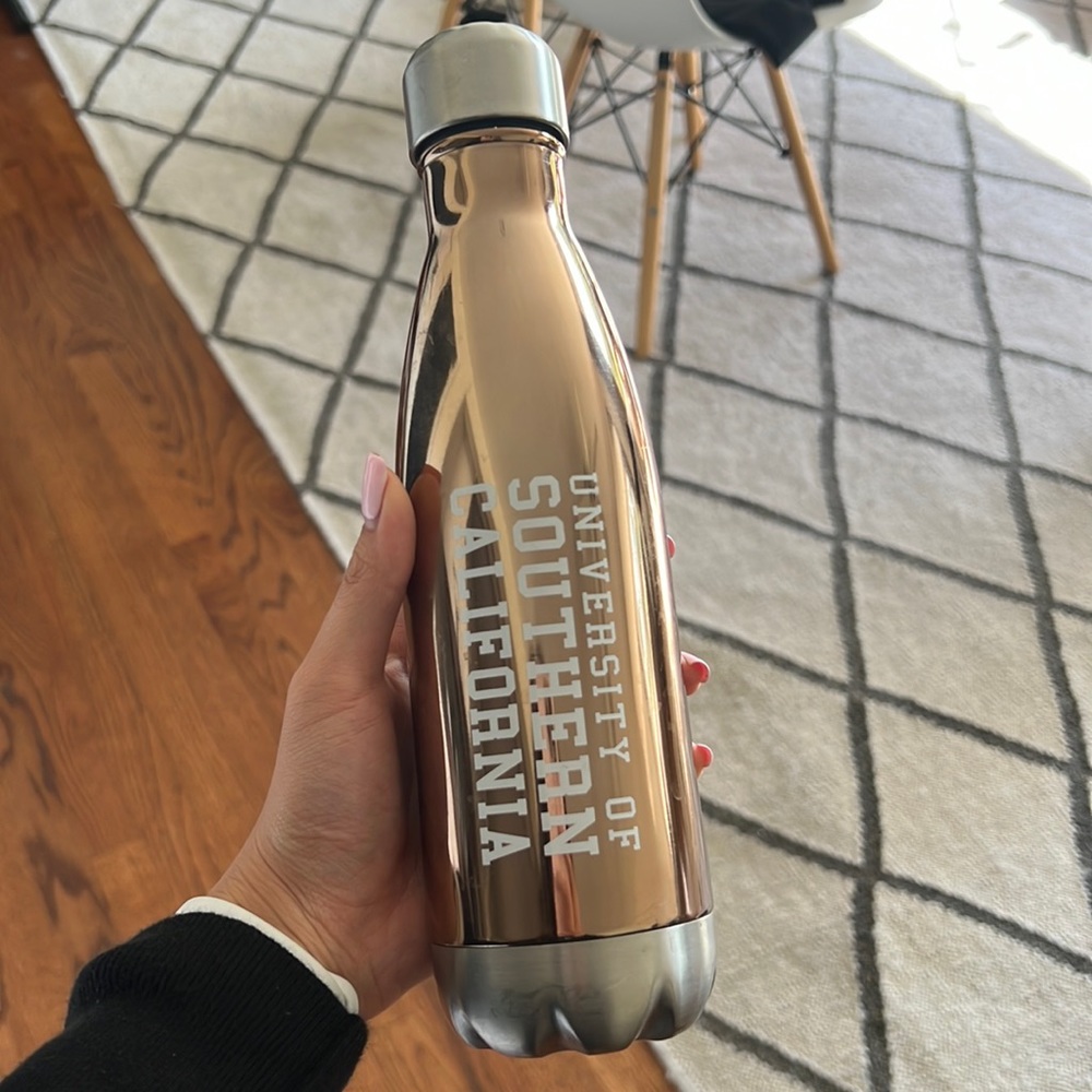 USC water bottle, 17 Fl ounces